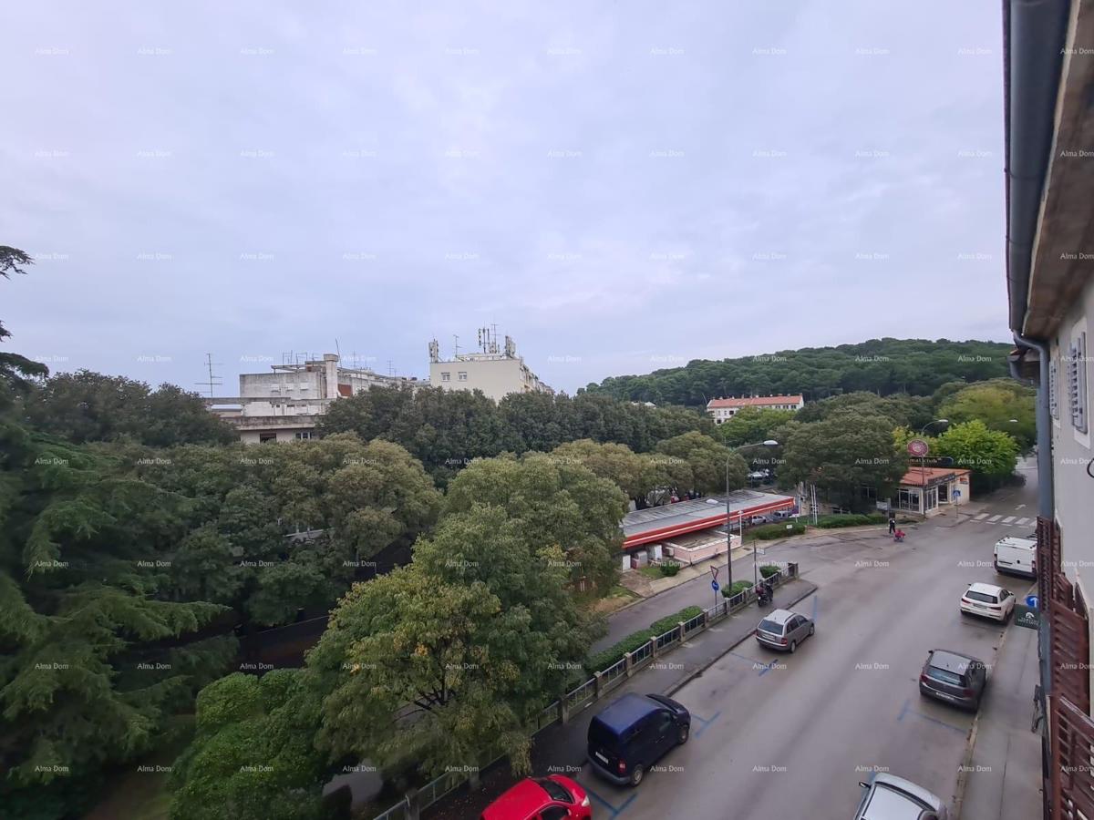 Stanovanje v središču Pule blizu amfiteatra Uporabno dovoljenje