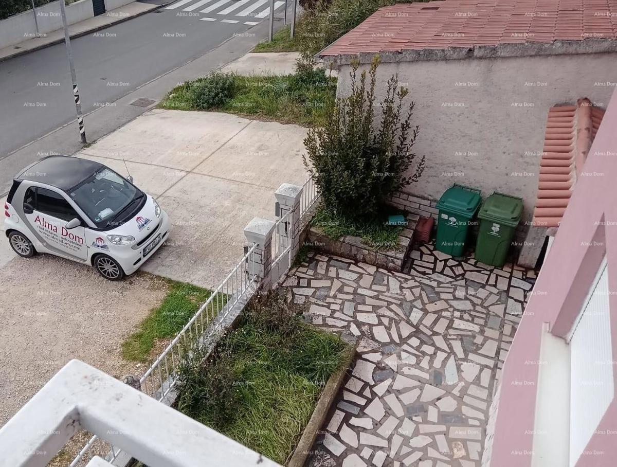 Proda se stanovanje v Puli, Valdebek.