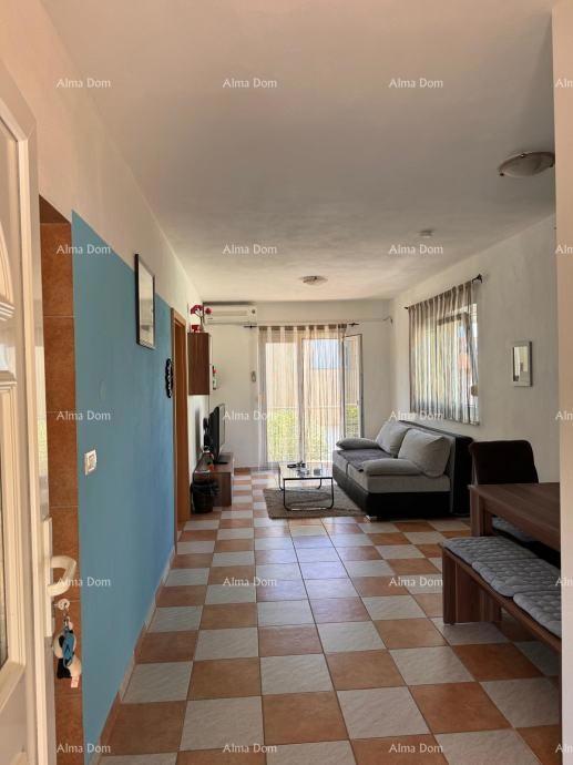 Fažana – Hiša s 3 stanovanji, 200 m od morja