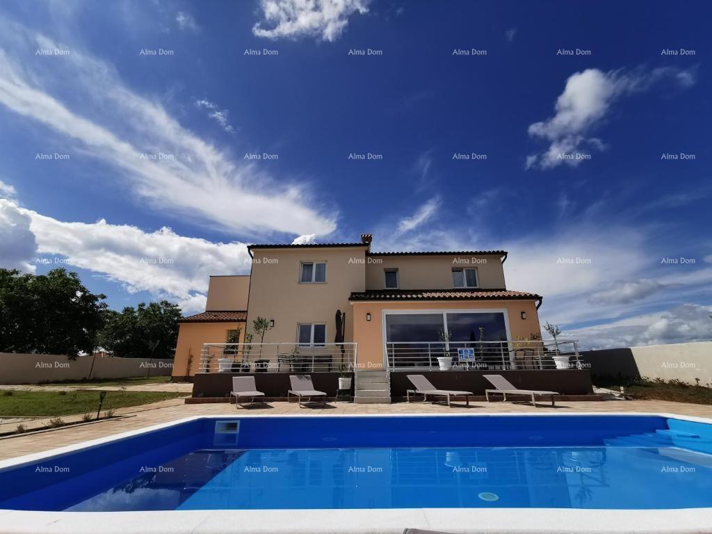 Luksuzna vila s bazenom na prodajo – Istra, okolica Barbana