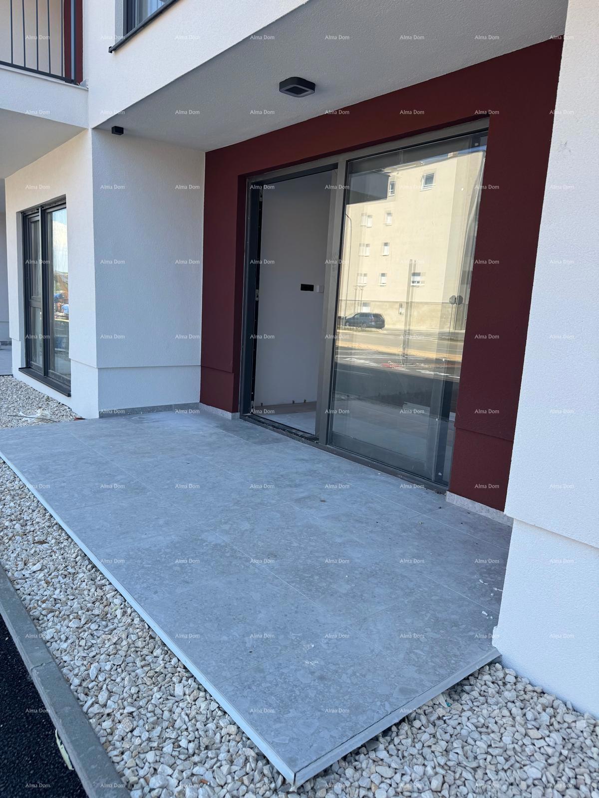 UMAG – Novogradnja! Stan s vrtom i teraso v modernem stanovanjskem kompleksu, 0-08