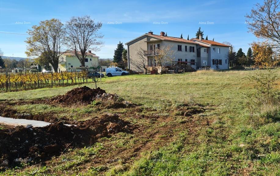 Gradbeno zemljišče, 801 m2, s pravnomočnim gradbenim dovoljenjem, Kršan