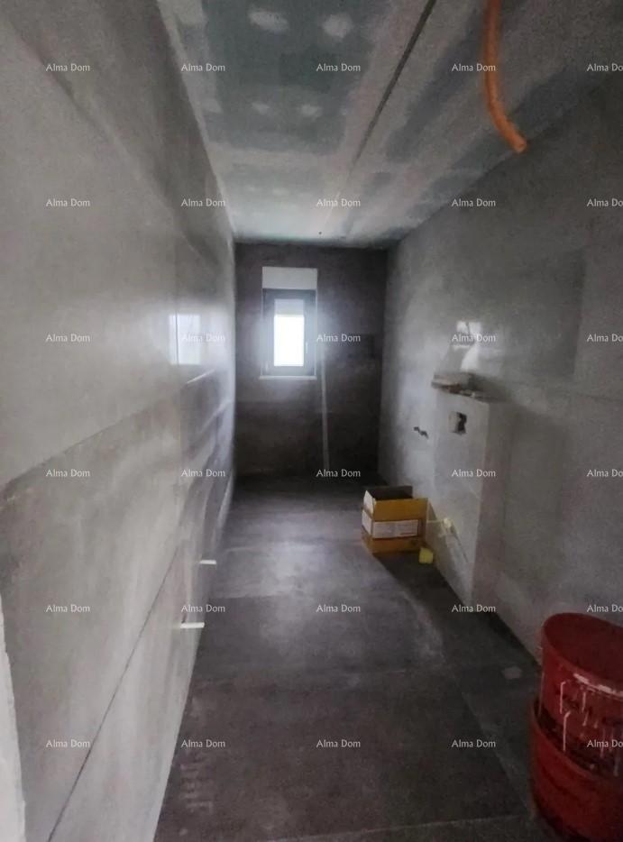 Prodamo hišo, okolica Raš