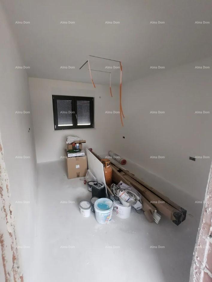 Prodamo hišo, okolica Raš