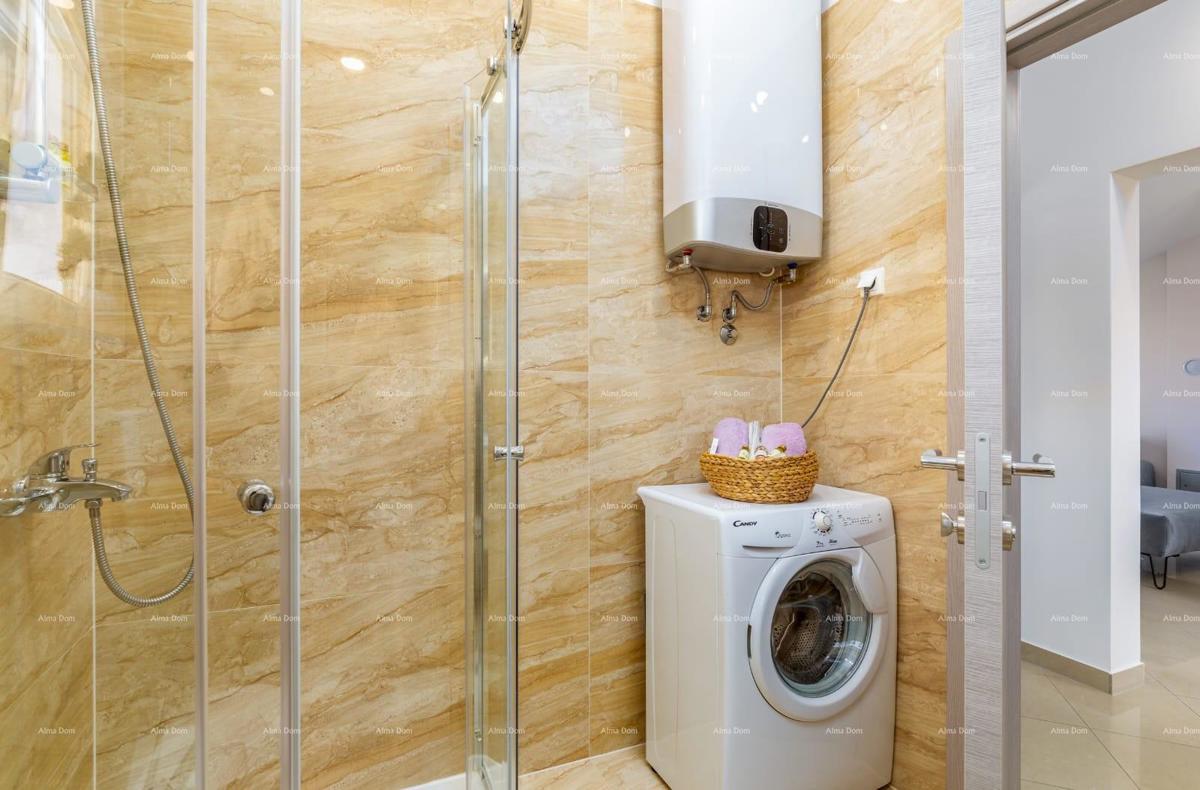 Pogled na morje! Prodaja stanovanja z dvema spalnicama in pokritim parkirnim mestom - Valbandon!