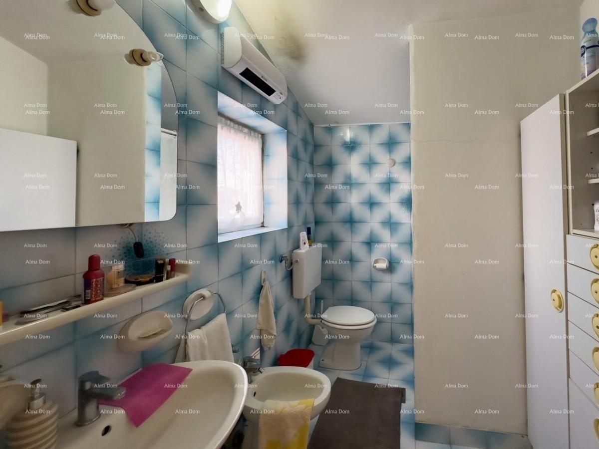 Poslovno-stambena zgrada ob morju, Medulin!