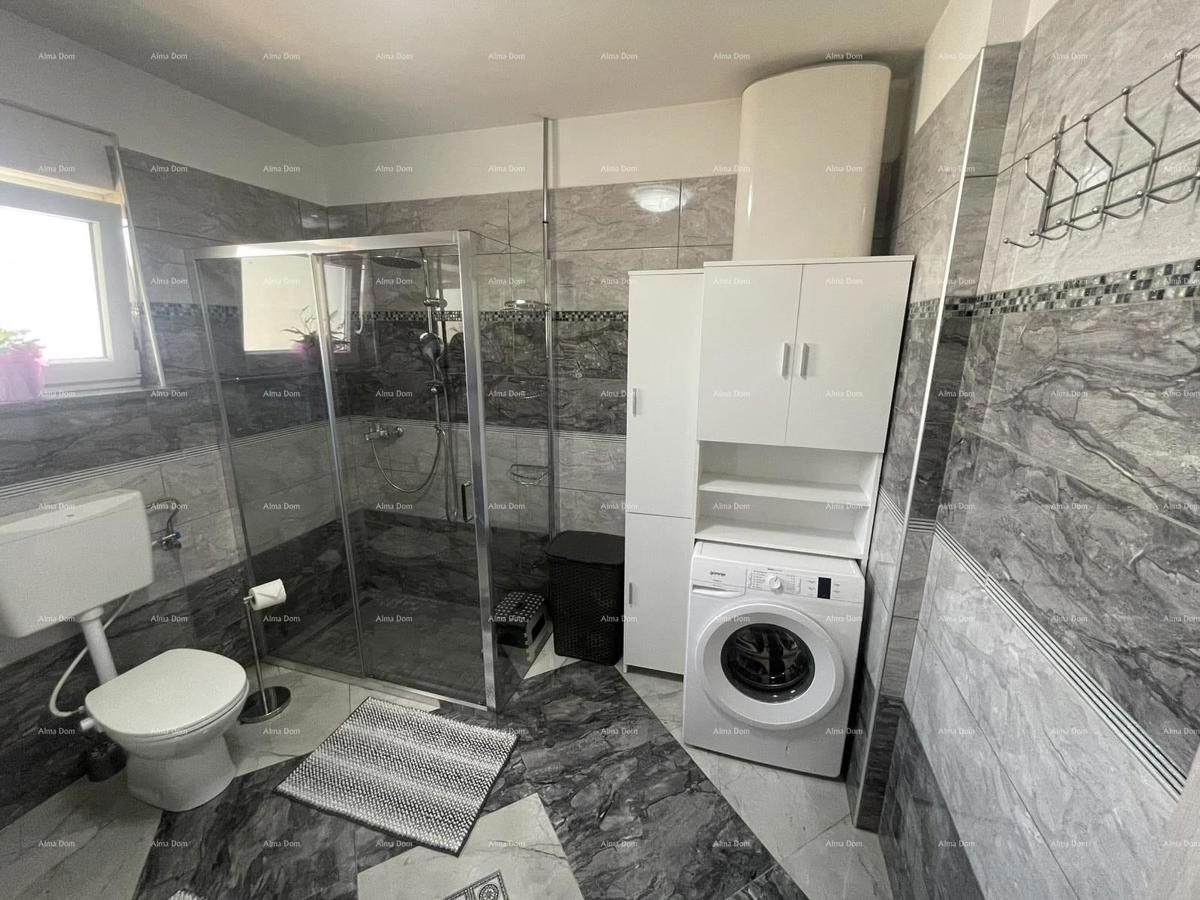 Enonadstropna hiša z velikim vrtom