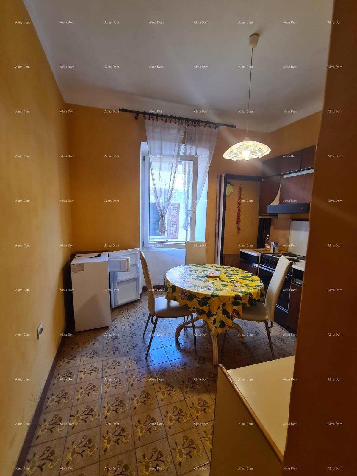 Odličen stan v srcu mesta, Pula.