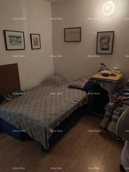 Opremljeno stanovanje z vrtom!