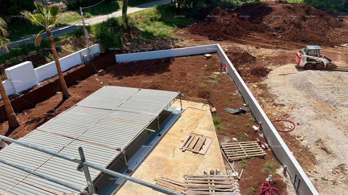 Prodamo moderno vilo v Rovinju