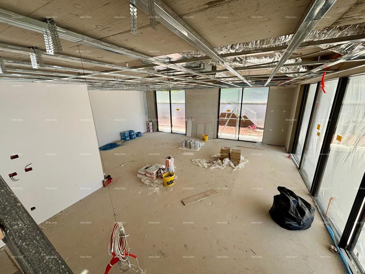 Prodamo moderno vilo v Rovinju