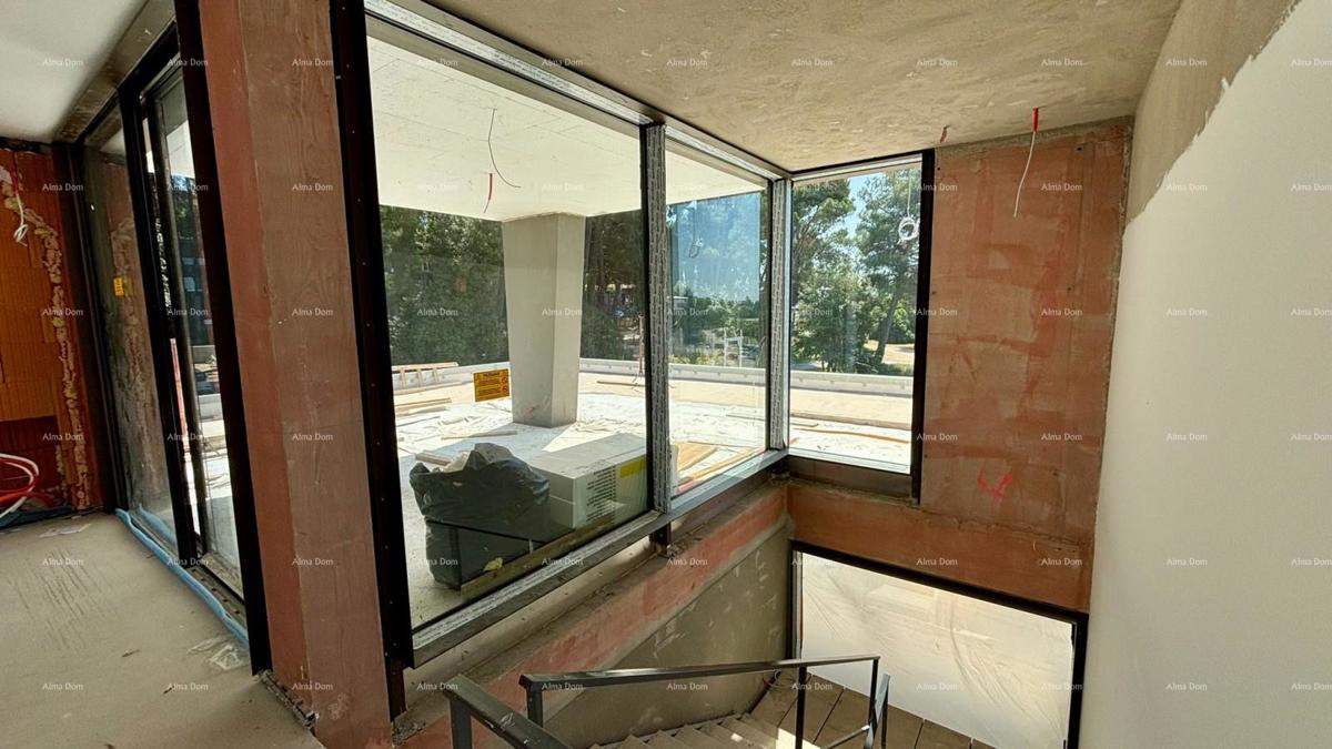 Prodamo moderno vilo v Rovinju