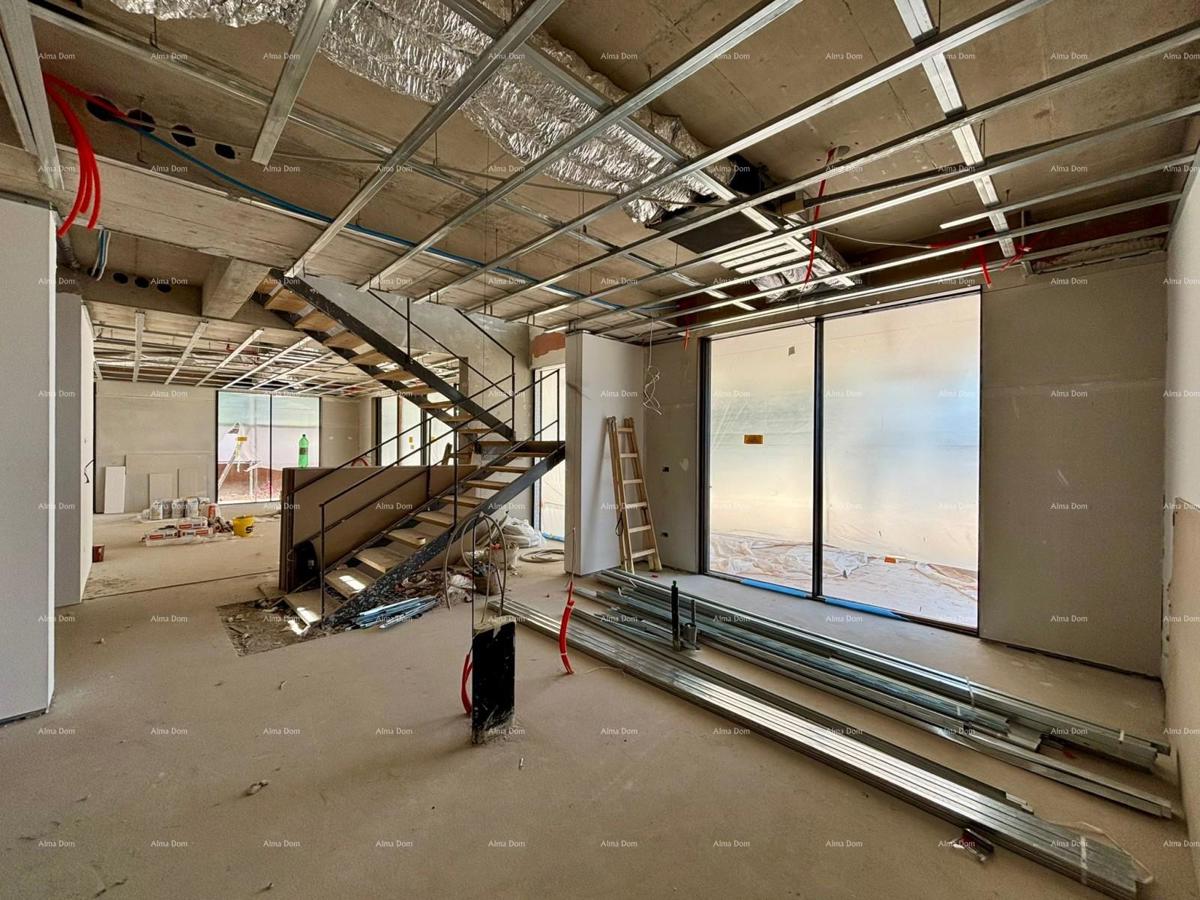 Prodamo moderno vilo v Rovinju