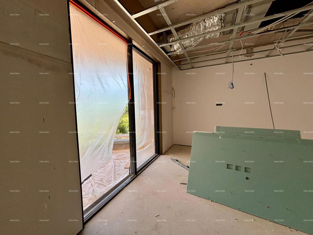 Prodamo moderno vilo v Rovinju