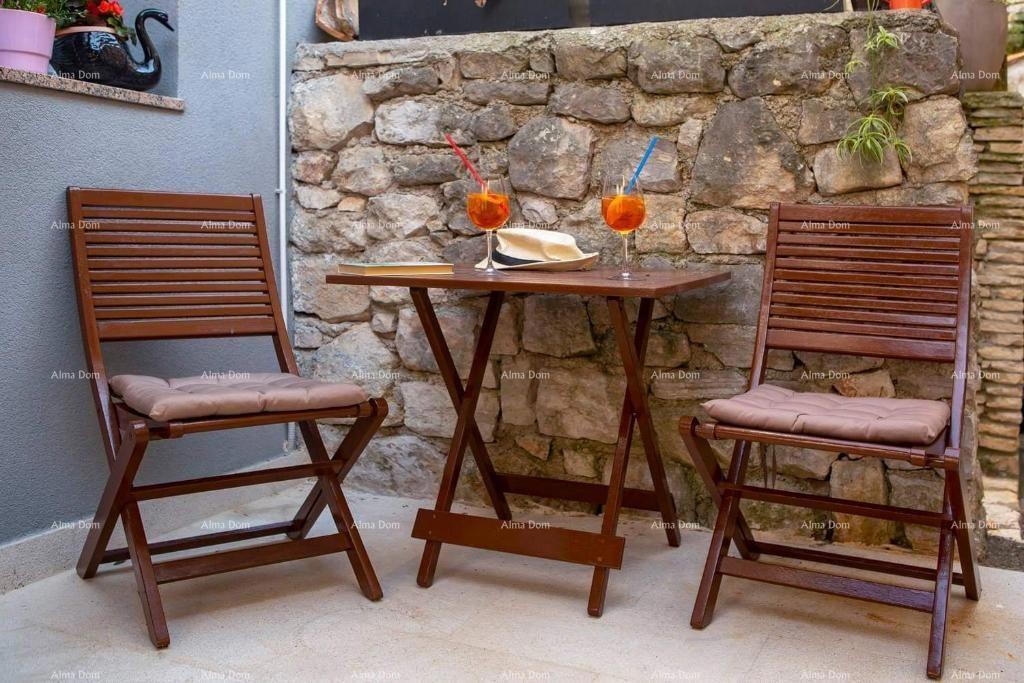 Prodaja - Elegantno urejen dvoetažni stan v stari jedrišču mesta, Rovinj!