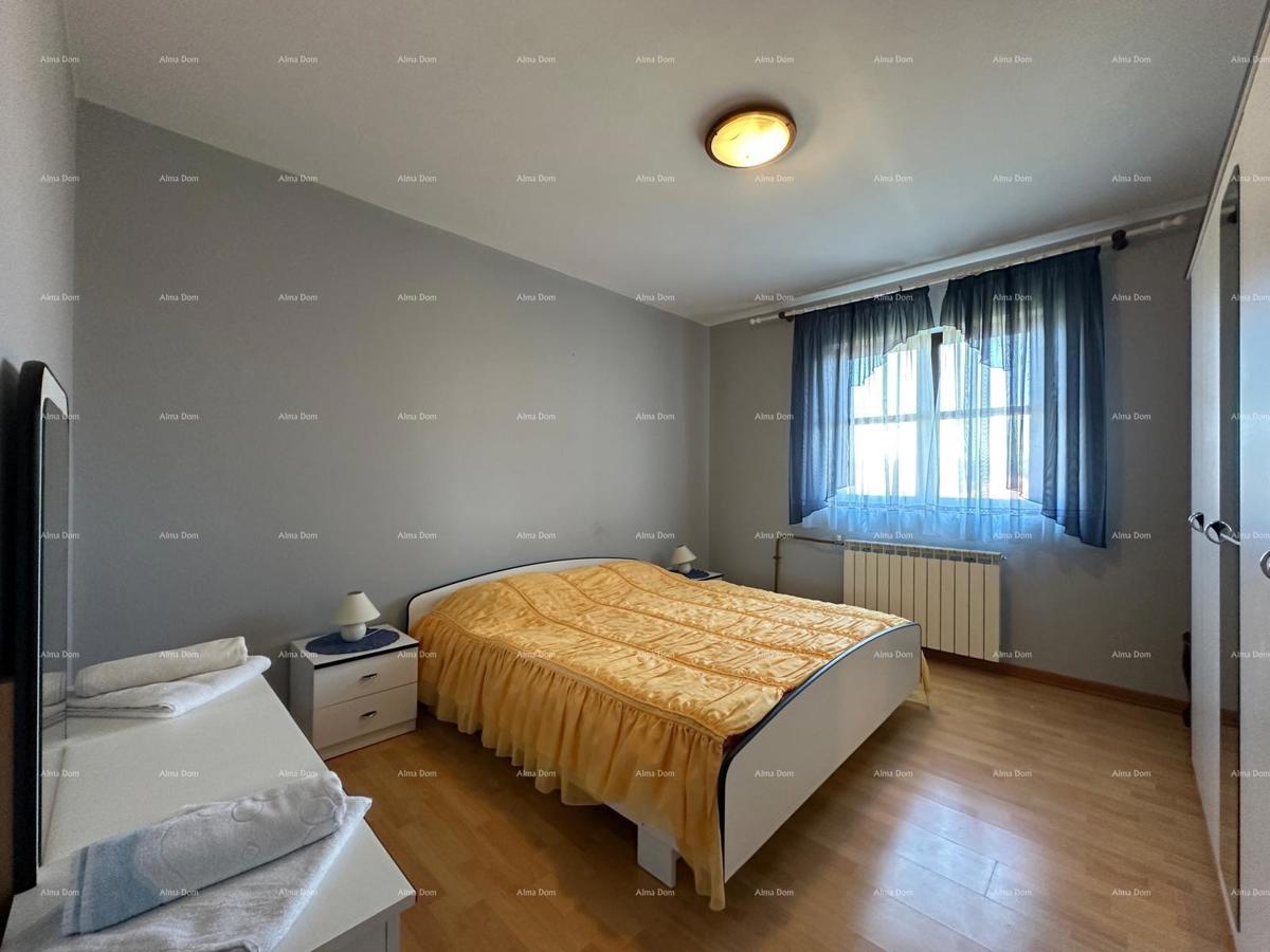Prodajemo hišo s pet apartmajev na odlični lokaciji!