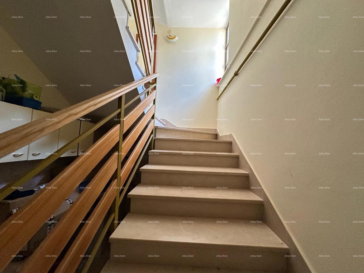 Prodajemo hišo s pet apartmajev na odlični lokaciji!