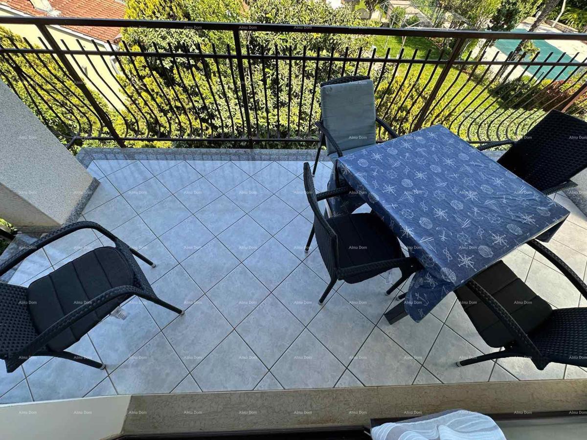 Prodajemo hišo s pet apartmajev na odlični lokaciji!