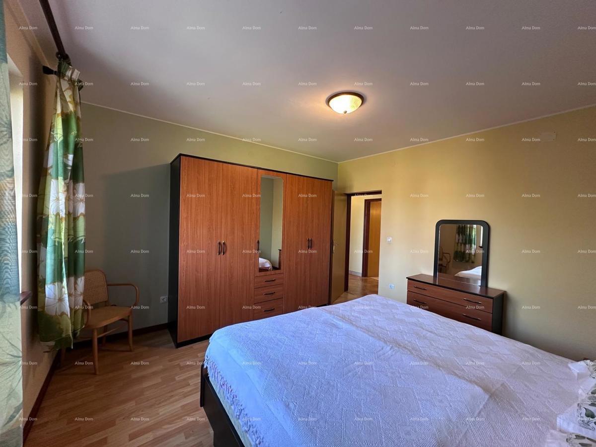 Prodajemo hišo s pet apartmajev na odlični lokaciji!