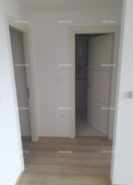 Prodaja - stan s garažnim mestom na odlični lokaciji, Pula!