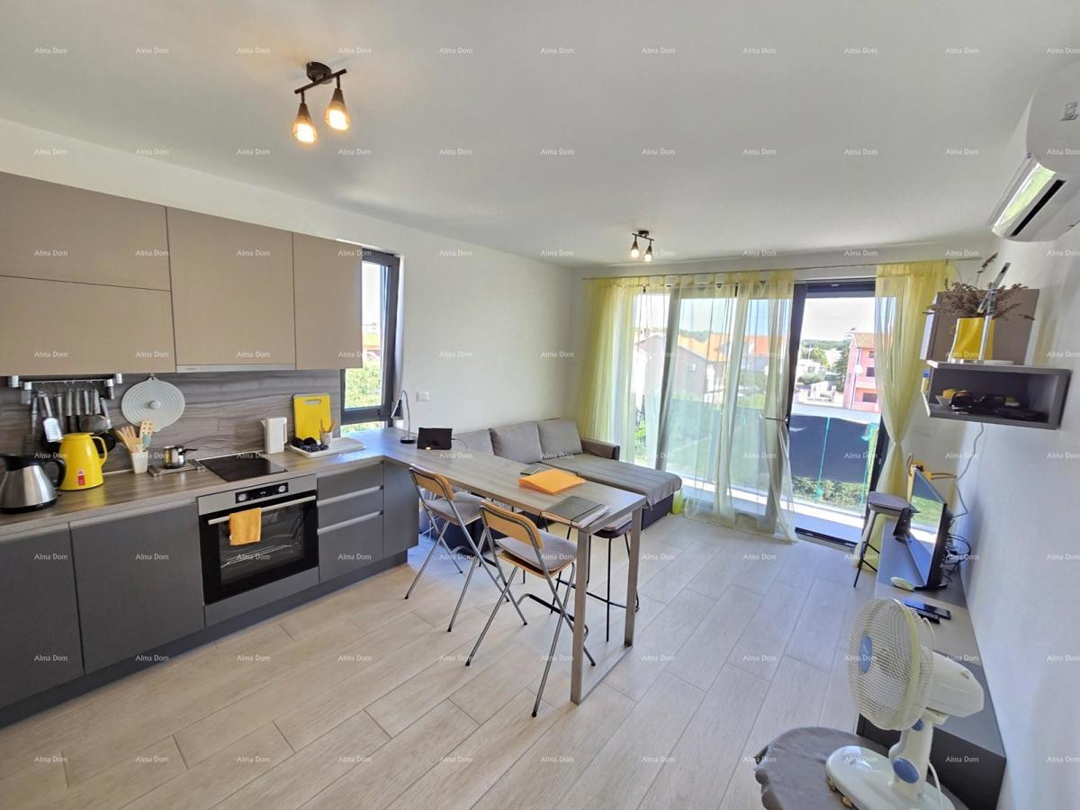 Prelep stan v Medulinu, 1000 m od morja - idealen za življenje ob morju!