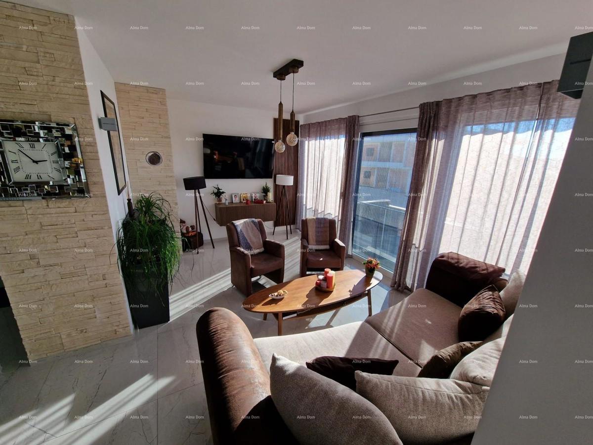 Prodaja luksuzne vile v Medulinu – 100 m od morja