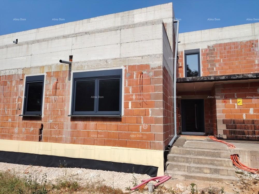 Ližnjan, Na prodajo fantastičen stan v pritličju s bazenom