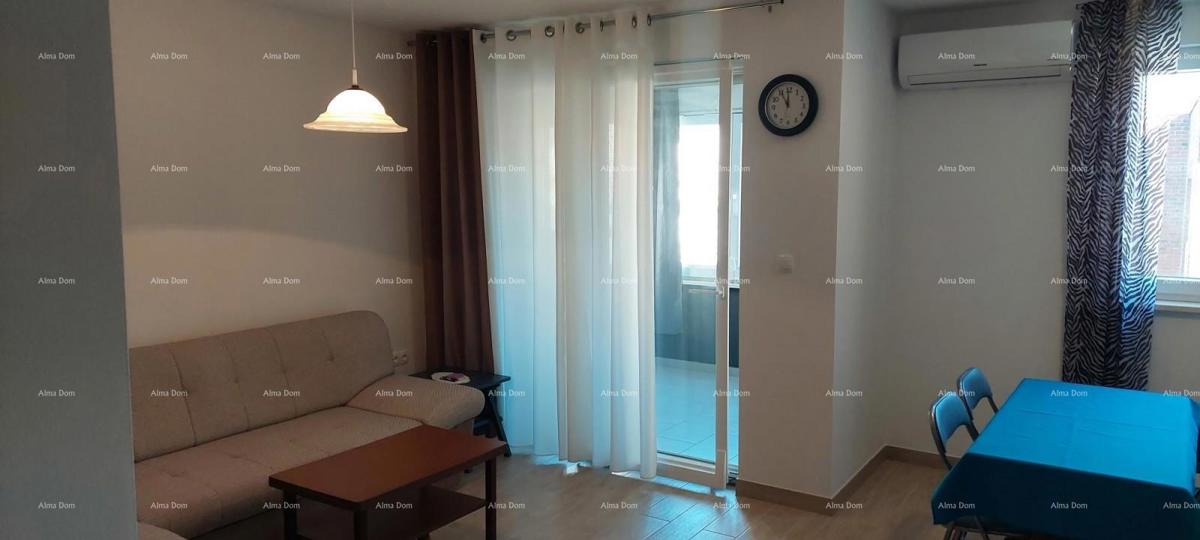 Apartma v Ližnjanu, 600 m od morja