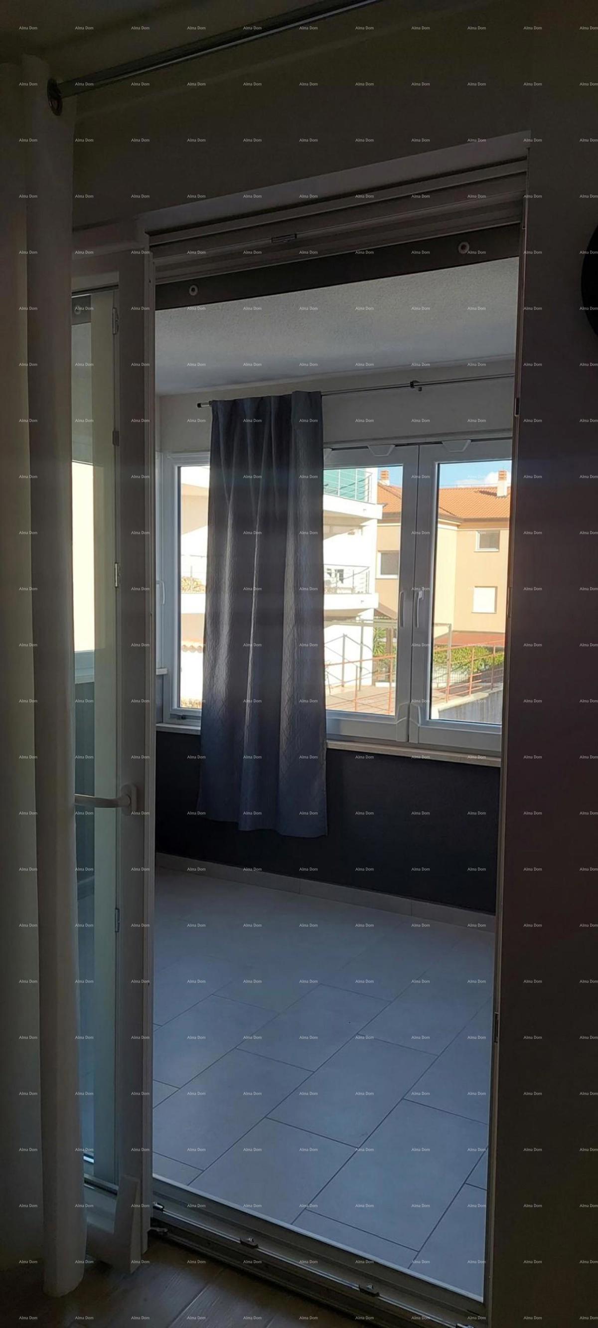 Apartma v Ližnjanu, 600 m od morja
