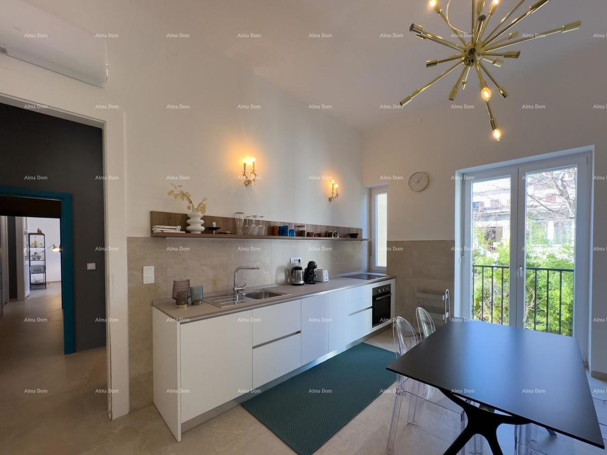 Prodajamo prenovljen stan v središču Pule!