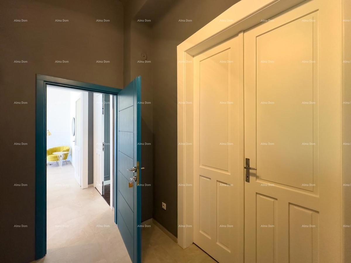 Prodajamo prenovljen stan v središču Pule!