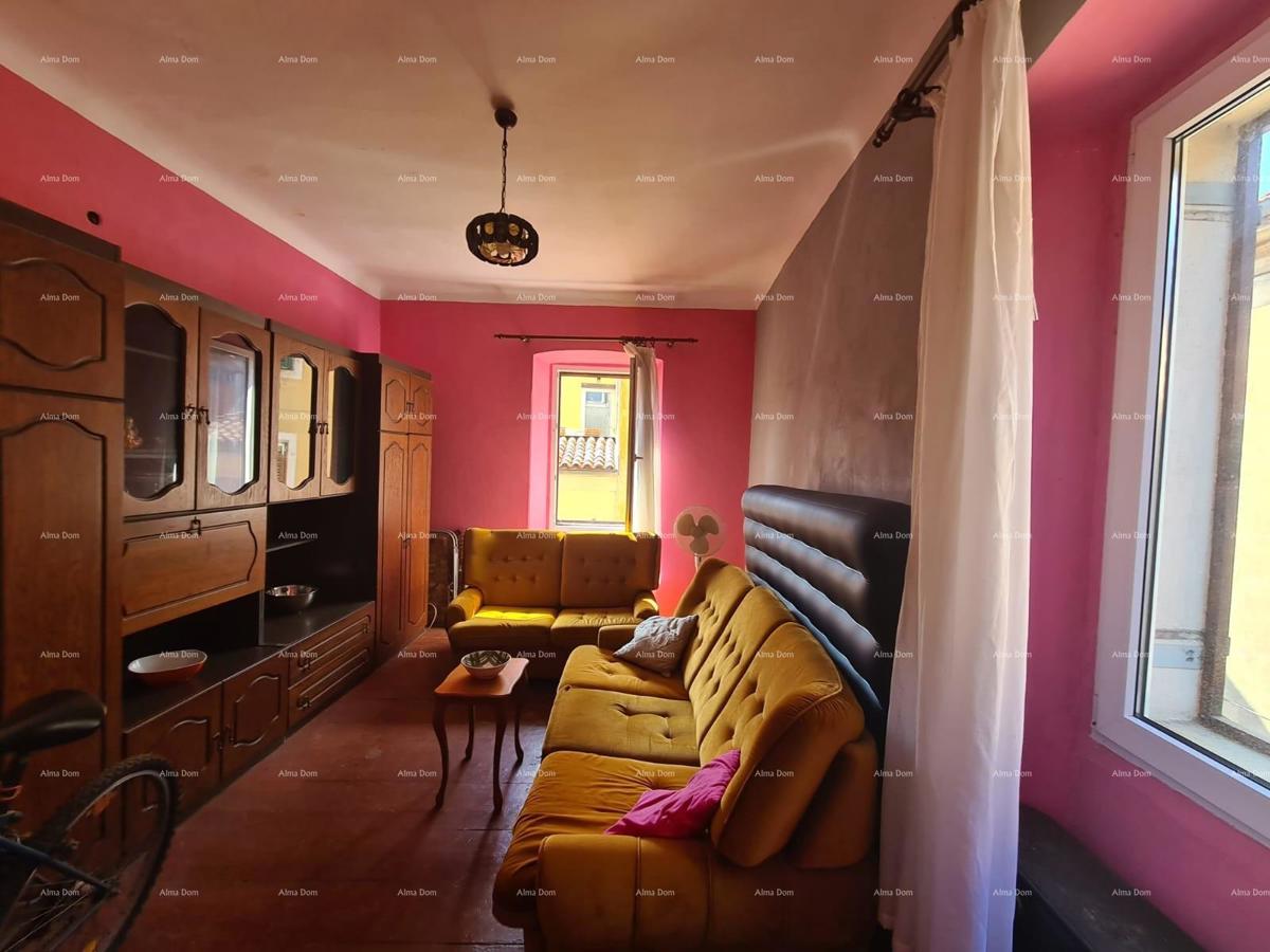 Odličen stan v srcu mesta, Pula.