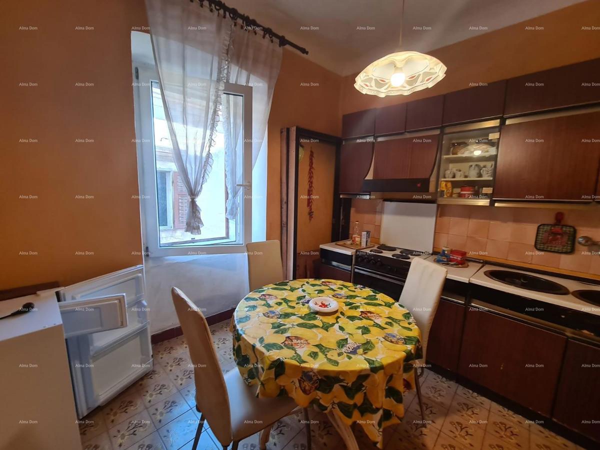 Odličen stan v srcu mesta, Pula.