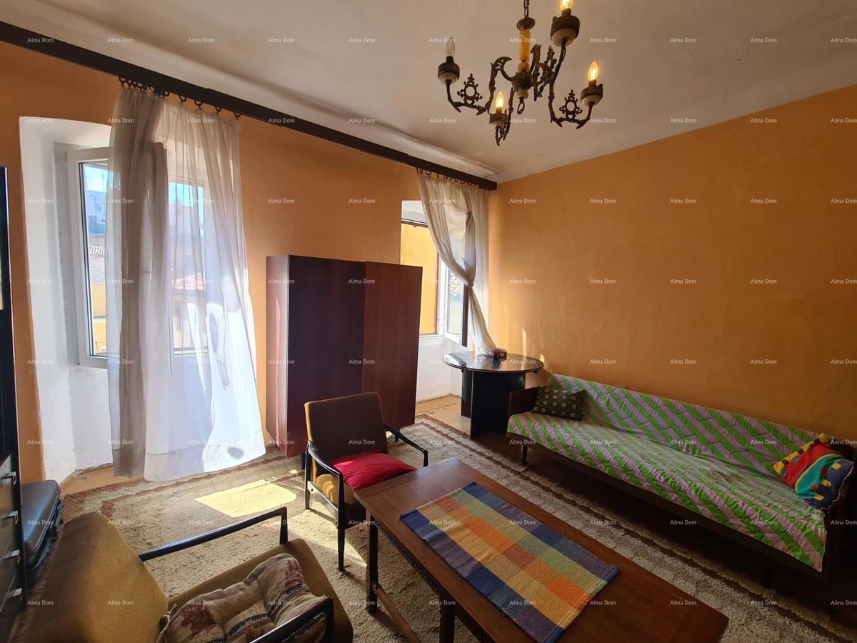 Odličen stan v srcu mesta, Pula.