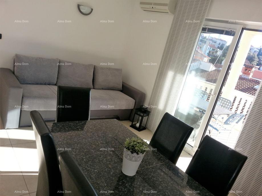 Pješčana Uvala, Vila z apartmaji blizu morja