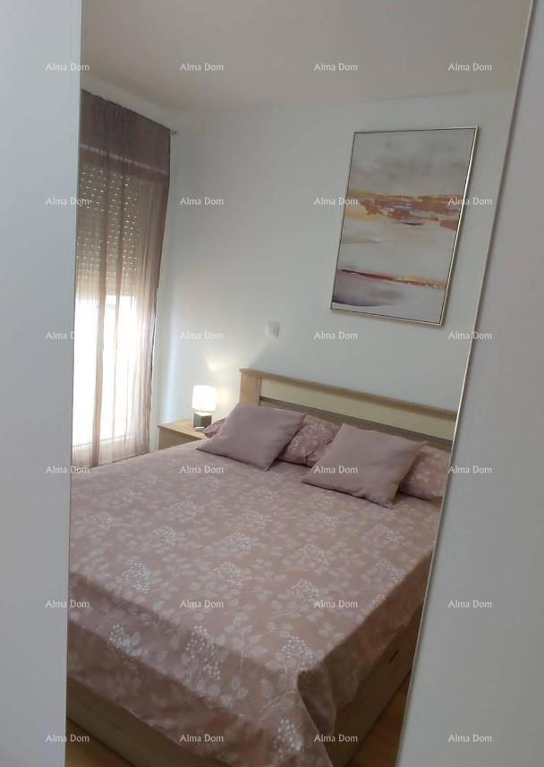 Pula, Veruda – Apartma s teraso in parkiriščem