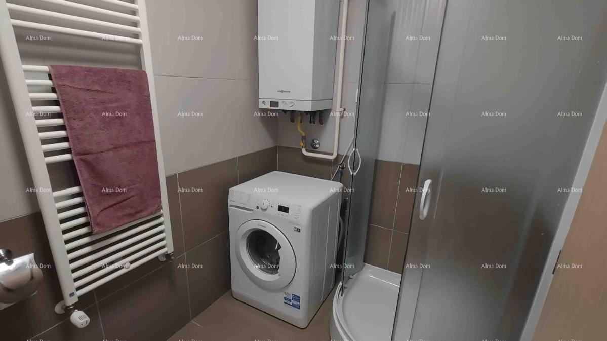 Pula, Veruda – Apartma s teraso in parkiriščem