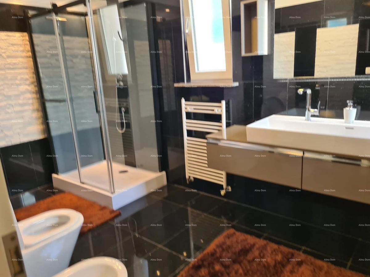 Na prodaju hiša s bazenom – Valtura