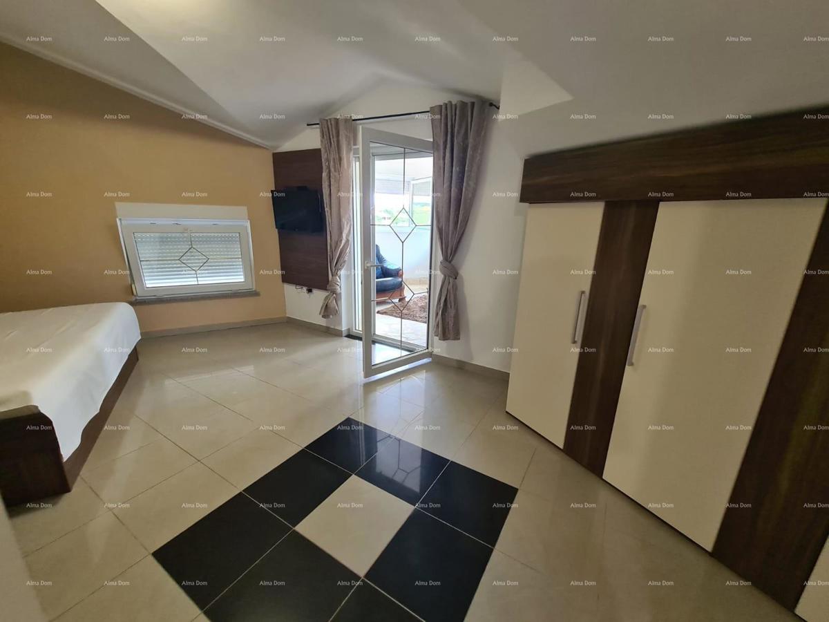 Na prodaju hiša s bazenom – Valtura