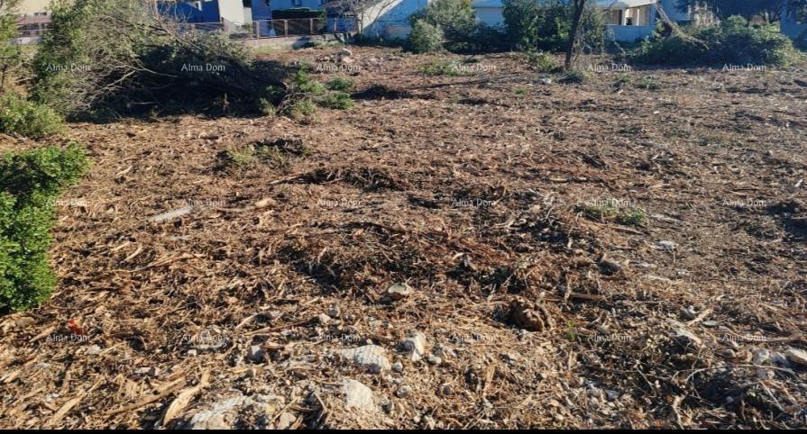 Prodaja građevinskega zemljišča – Veli Vrh, Pula