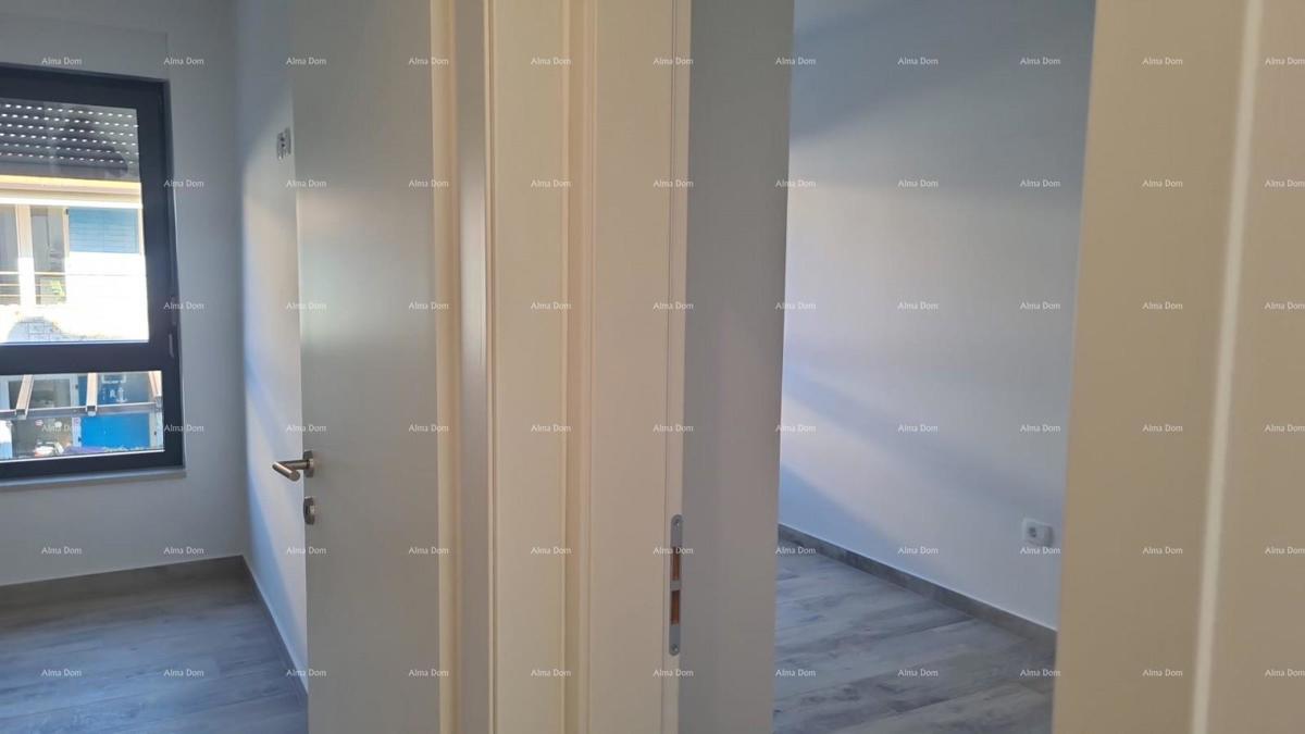 Moderan apartma z dvema parkirnima mestoma, v bloku B, blizu Umaga! s2