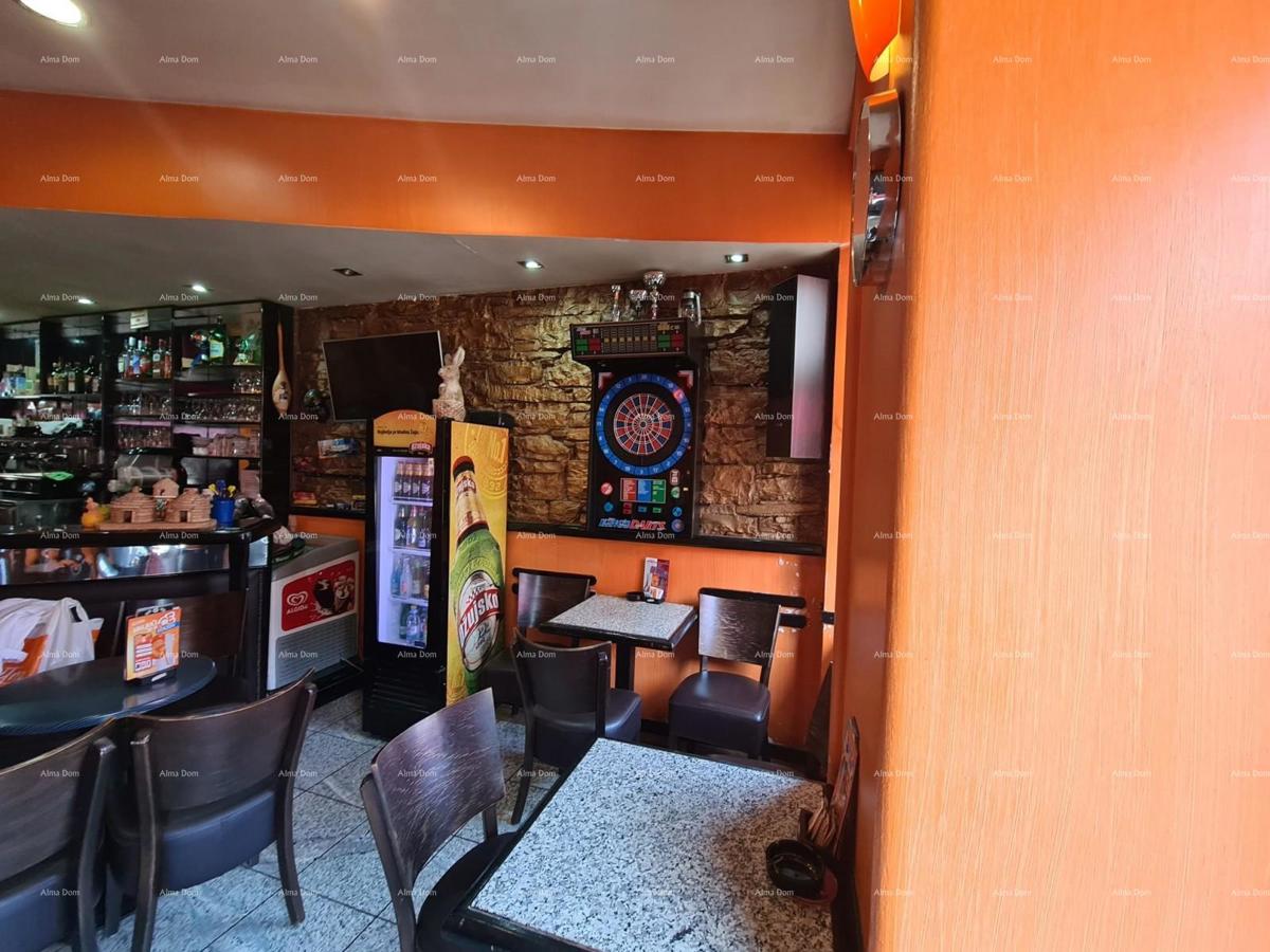 NA PRODAJU – POSLOVNI PROSTOR V STROGEM CENTRU PULE (TRŽNICA)