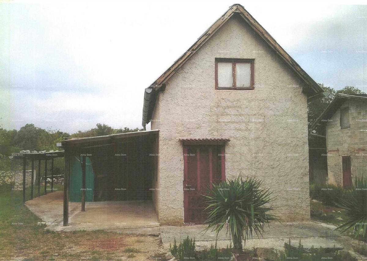 Prodaja kuće za odmor s okućnicom, Marčana