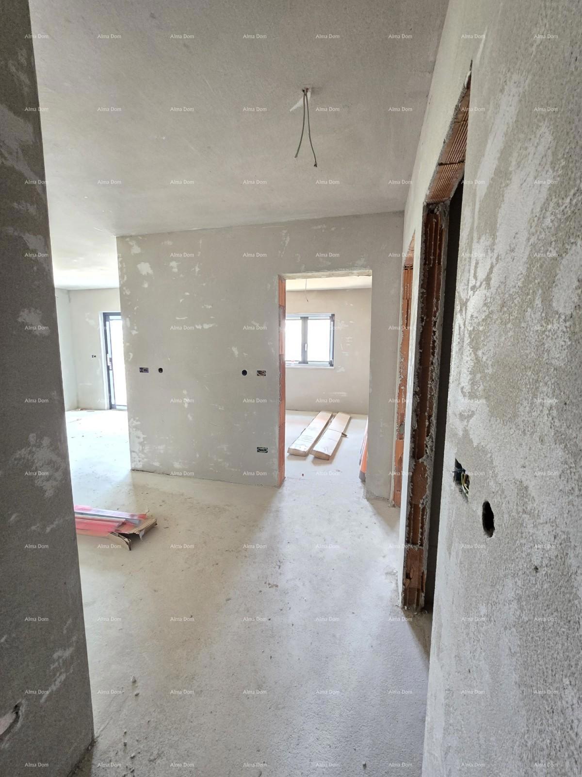 Dvosoban stan v pritličju z vrtom