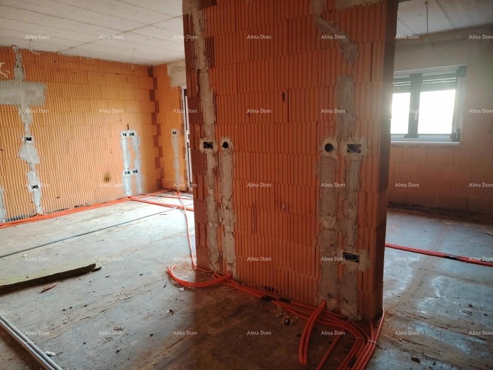 Dvosoban stan v pritličju z vrtom