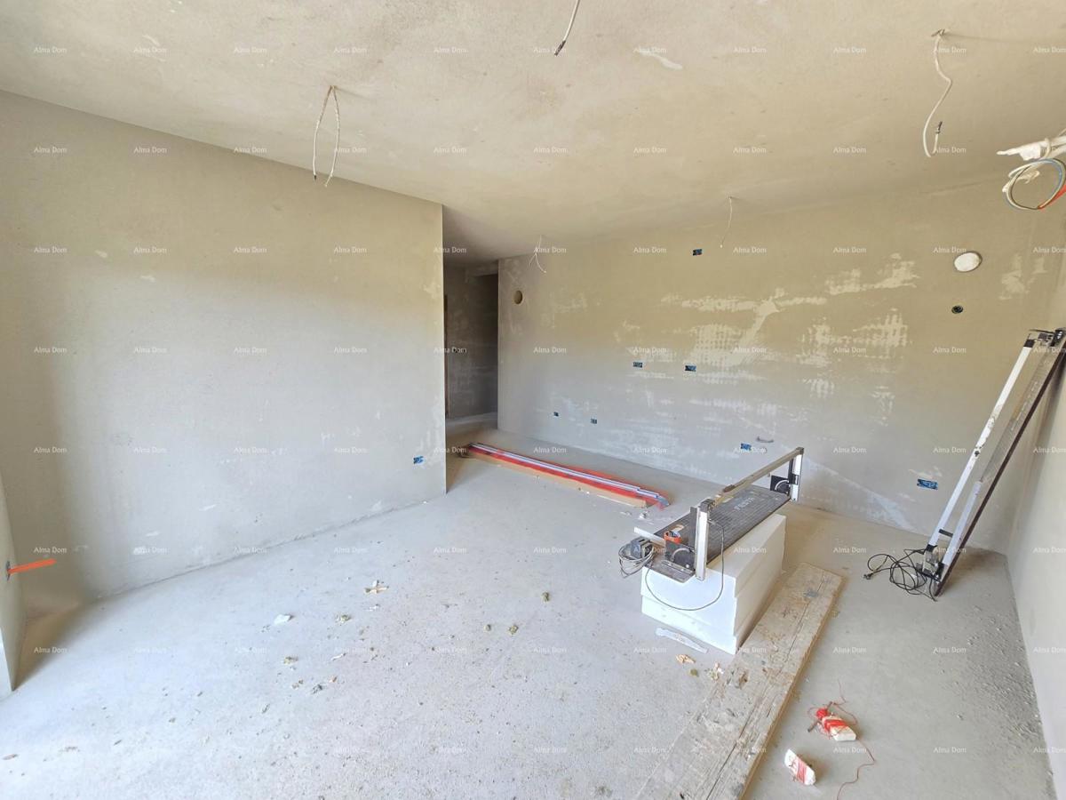 Dvosoban stan v pritličju z vrtom