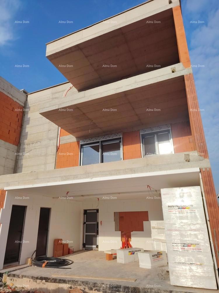 Dvosoban stan v pritličju z vrtom