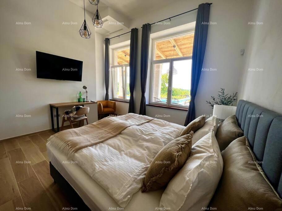 Prodamo lepo in moderno hišo, Poreč