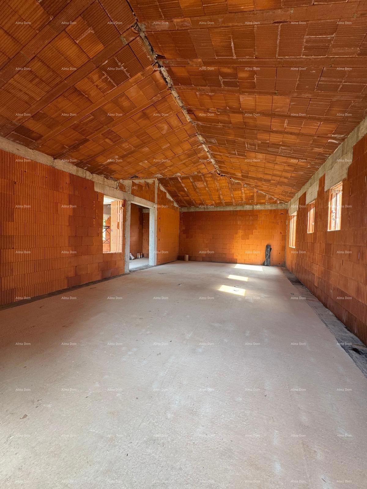 Prodaja prizemnice s bazenom - trenutno roh bau faza, Sveti Petar u Šumi - blizina Pazina!