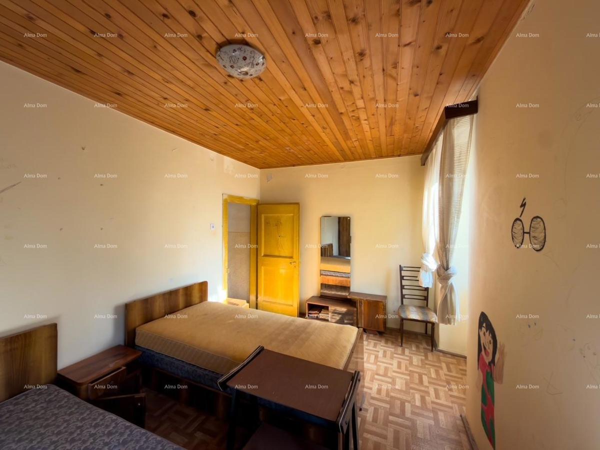 The translation of "Kuća u centru Vodnjana!" to Slovenian is "Hiša v centru Vodnjana!"